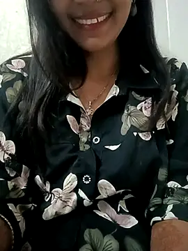 Raj-kumari online show from November 4, 2025, 7:56 am