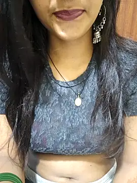 Snapshot of Raj-kumari chatting on August 4, 2026, 3:38 pm Raj-kumari online show from August 4, 2026, 3:38 pm