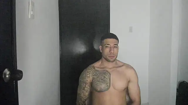 Snapshot of ThiagoLugo chatting on June 14, 2026, 11:28 pm ThiagoLugo online show from June 14, 2026, 11:28 pm
