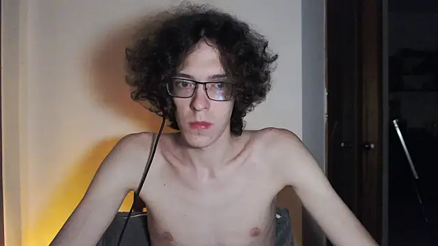 LovesomeCookie online show from April 30, 2026, 5:53 pm