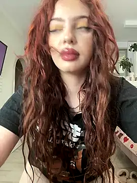 Snapshot of Hannah_xBaby chatting on October 19, 2025, 10:07 am Hannah xBaby online show from October 19, 2025, 10:07 am