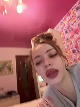 Hannah xBaby online show from May 3, 2026, 9:36 am