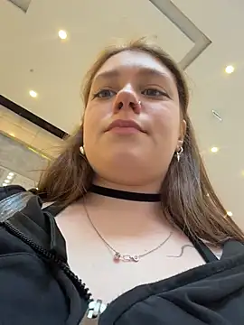 Snapshot of lucy-joy chatting on July 18, 2026, 7:17 am lucy-joy online show from July 18, 2026, 7:17 am