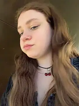 Snapshot of lucy-joy chatting on July 25, 2026, 8:22 am lucy-joy online show from July 25, 2026, 8:22 am