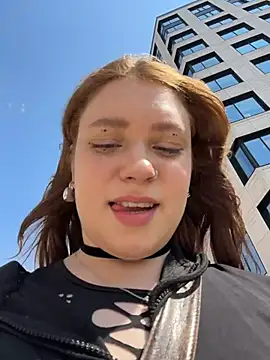Snapshot of lucy-joy chatting on July 28, 2026, 10:23 am lucy-joy online show from July 28, 2026, 10:23 am