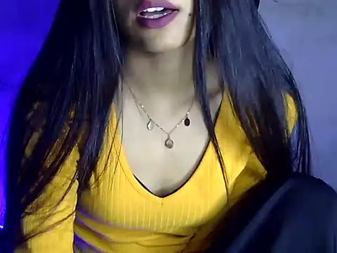 Snapshot of Shizuka_11 chatting on October 25, 2025, 7:25 pm Shizuka 11 online show from October 25, 2025, 7:25 pm