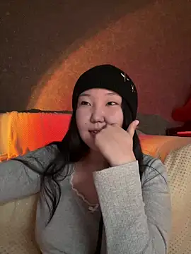 tammy gun online show from April 25, 2026, 2:14 pm