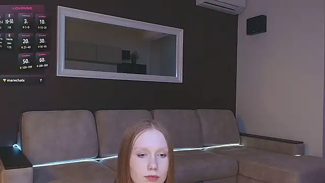 Snapshot of FoxyMira chatting on March 26, 2026, 4:05 pm FoxyMira online show from March 26, 2026, 4:05 pm