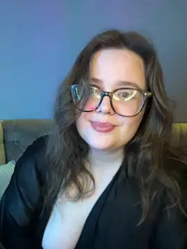 Snapshot of MariaMirabella chatting on April 23, 2026, 10:44 pm MariaMirabella online show from April 23, 2026, 10:44 pm