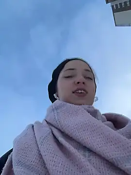 DollyTall online show from January 9, 2026, 7:26 am