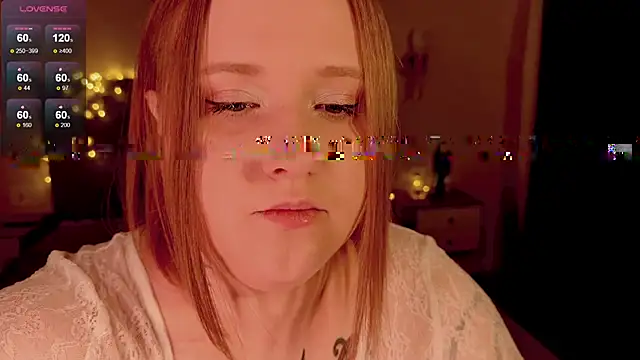 NaomiRey1 online show from November 1, 2025, 5:18 pm