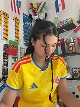 Snapshot of Camilla_Miller01 chatting on July 3, 2026, 12:33 pm Camilla Miller01 online show from July 3, 2026, 12:33 pm