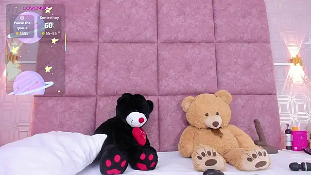 AmyStar1 online show from June 11, 2026, 9:12 pm