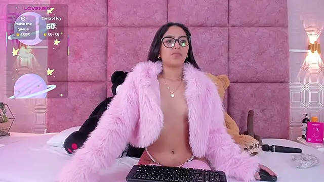 Snapshot of AmyStar1 chatting on June 29, 2026, 7:24 pm AmyStar1 online show from June 29, 2026, 7:24 pm
