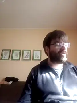 Snapshot of ynroh_87 chatting on March 20, 2026, 2:07 pm ynroh 87 online show from March 20, 2026, 2:07 pm