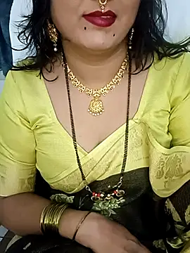 Snapshot of Niharika555 chatting on July 2, 2026, 4:02 pm Niharika555 online show from July 2, 2026, 4:02 pm