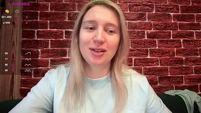 CitrusBlissss online show from December 2, 2025, 3:30 am