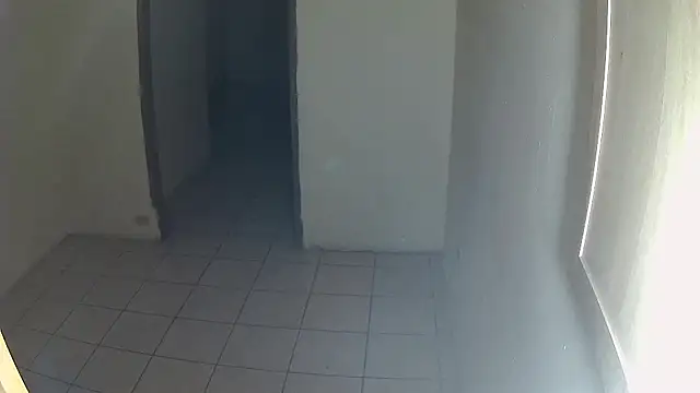 Snapshot of BlondZilla chatting on October 26, 2025, 12:49 pm BlondZilla online show from October 26, 2025, 12:49 pm