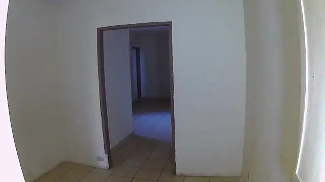 Snapshot of BlondZilla chatting on October 18, 2025, 12:12 am BlondZilla online show from October 18, 2025, 12:12 am