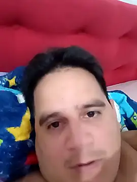 Snapshot of reguetones92 chatting on September 24, 2025, 6:47 pm reguetones92 online show from September 24, 2025, 6:47 pm