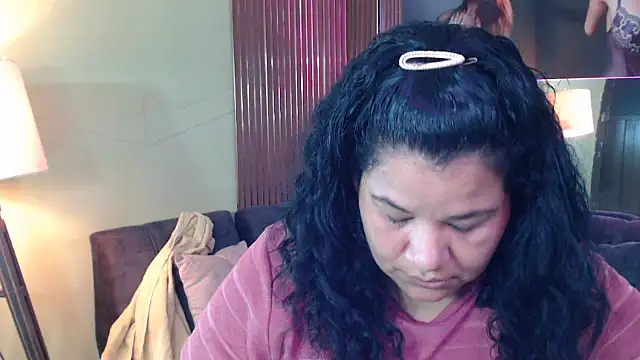 Snapshot of May_fk chatting on November 2, 2025, 4:17 am May fk online show from November 2, 2025, 4:17 am