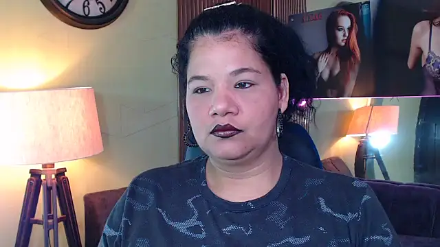 Snapshot of May_fk chatting on October 28, 2025, 4:35 am May fk online show from October 28, 2025, 4:35 am