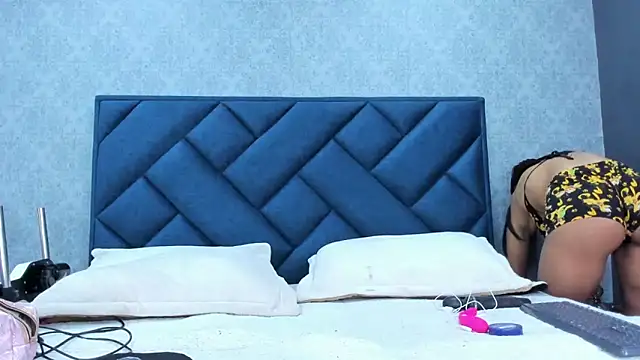 Snapshot of shanthal_bllizz chatting on September 16, 2025, 3:18 am shanthal bllizz online show from September 16, 2025, 3:18 am