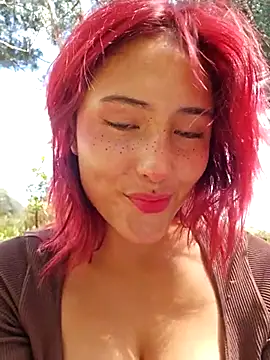 Snapshot of sorpresa_x chatting on November 19, 2025, 7:47 pm sorpresa x online show from November 19, 2025, 7:47 pm