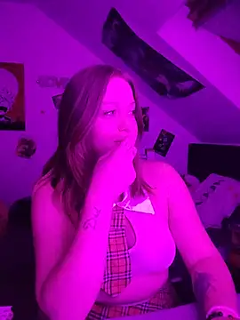 Snapshot of Amatrice_X chatting on June 3, 2026, 8:57 pm Amatrice X online show from June 3, 2026, 8:57 pm