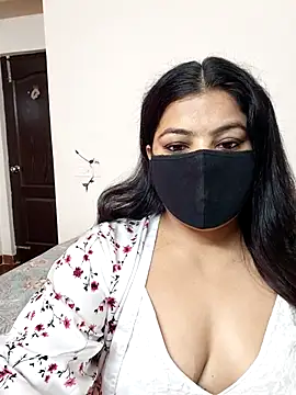 Snapshot of Aavya_007 chatting on July 23, 2026, 4:21 am Aavya 007 online show from July 23, 2026, 4:21 am