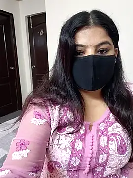 Snapshot of Aavya_007 chatting on July 17, 2026, 4:21 am Aavya 007 online show from July 17, 2026, 4:21 am