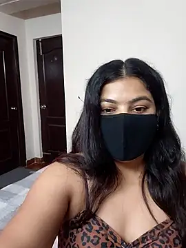 Snapshot of Aavya_007 chatting on July 15, 2026, 4:30 am Aavya 007 online show from July 15, 2026, 4:30 am