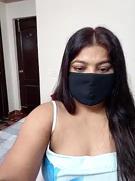 Snapshot of Aavya_007 chatting on May 20, 2026, 11:40 am Aavya 007 online show from May 20, 2026, 11:40 am