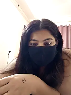 Snapshot of Aavya_007 chatting on June 19, 2026, 3:34 am Aavya 007 online show from June 19, 2026, 3:34 am