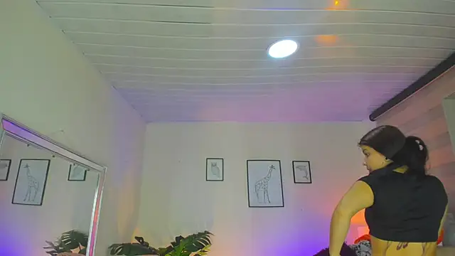 LusyKitty online show from October 16, 2025, 3:42 pm