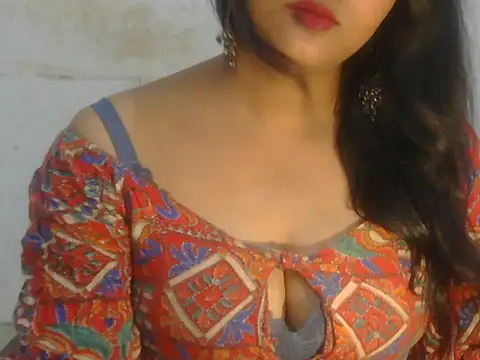 Snapshot of POOJA_199 chatting on July 22, 2026, 8:38 am POOJA 199 online show from July 22, 2026, 8:38 am