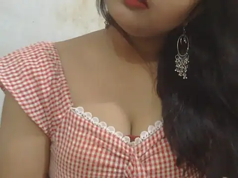 Snapshot of POOJA_199 chatting on May 21, 2026, 8:55 am POOJA 199 online show from May 21, 2026, 8:55 am