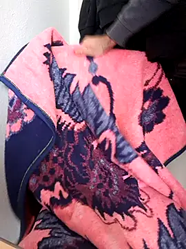 esmerkralkobra online show from February 22, 2026, 11:45 am