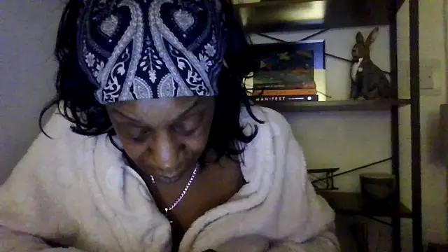 Snapshot of Ebony-SultryX chatting on February 24, 2026, 1:39 am Ebony-SultryX online show from February 24, 2026, 1:39 am