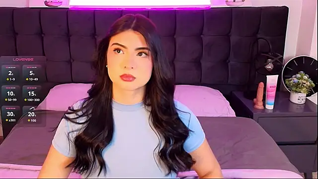 Snapshot of Sweety_Nicole_ chatting on December 4, 2025, 4:55 am Sweety Nicole online show from December 4, 2025, 4:55 am