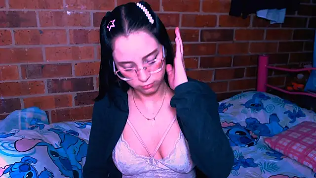 Snapshot of danaiisabella chatting on November 6, 2025, 4:49 am danaiisabella online show from November 6, 2025, 4:49 am