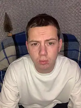 sal0mka online show from December 15, 2025, 6:25 pm