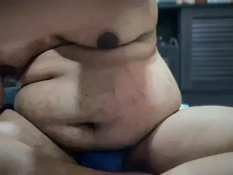 Snapshot of yourchubbyboy chatting on March 7, 2026, 7:19 pm yourchubbyboy online show from March 7, 2026, 7:19 pm