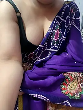 Snapshot of roshni_agrawal0 chatting on August 1, 2026, 7:12 pm roshni agrawal0 online show from August 1, 2026, 7:12 pm