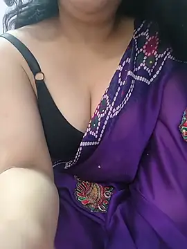 Snapshot of roshni_agrawal0 chatting on July 3, 2026, 4:19 am roshni agrawal0 online show from July 3, 2026, 4:19 am