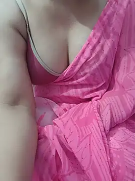 Snapshot of roshni_agrawal0 chatting on July 27, 2026, 10:44 am roshni agrawal0 online show from July 27, 2026, 10:44 am