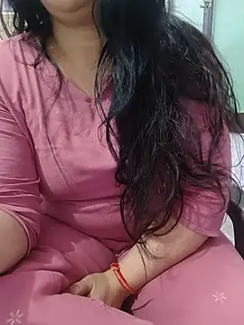 Snapshot of roshni_agrawal0 chatting on June 2, 2026, 7:41 am roshni agrawal0 online show from June 2, 2026, 7:41 am