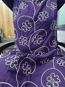Snapshot of roshni_agrawal0 chatting on July 23, 2026, 6:55 am roshni agrawal0 online show from July 23, 2026, 6:55 am