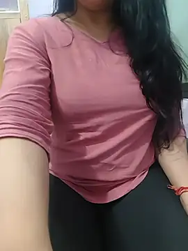 Snapshot of roshni_agrawal0 chatting on June 7, 2026, 8:30 am roshni agrawal0 online show from June 7, 2026, 8:30 am