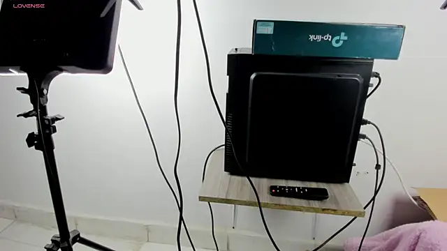 Snapshot of Lady_miss___ chatting on October 22, 2025, 3:00 pm Lady miss online show from October 22, 2025, 3:00 pm